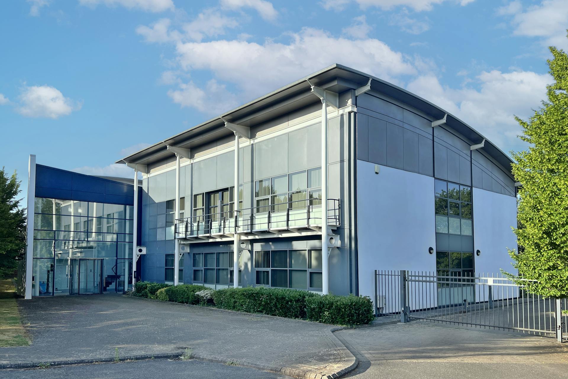 RARE Secure 12,334 sqft Letting at Albion